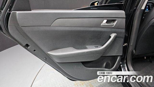 Hyundai Sonata 2015 — photo 15