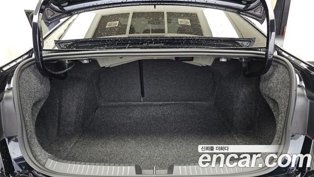Volkswagen Jetta 2024 — photo 20