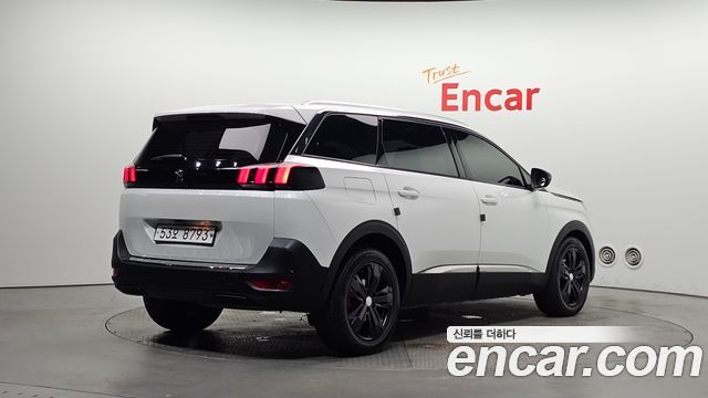 Peugeot 5008 2019 — photo 2