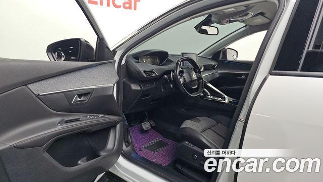 Peugeot 5008 2019 — photo 10