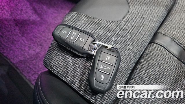 Peugeot 5008 2019 — photo 19