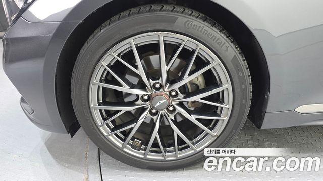 Genesis G80 2018 — photo 5