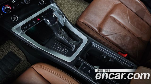 Audi Q3 2022 — photo 9