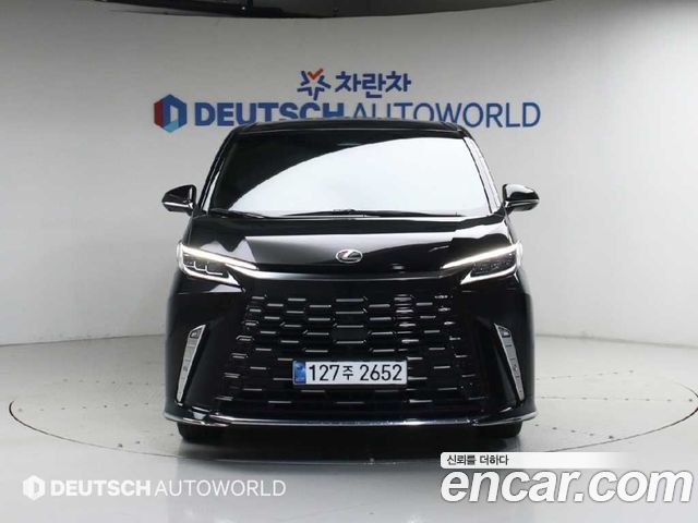 Lexus LM 2025 — photo 3