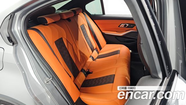 BMW M3 2024 — photo 11