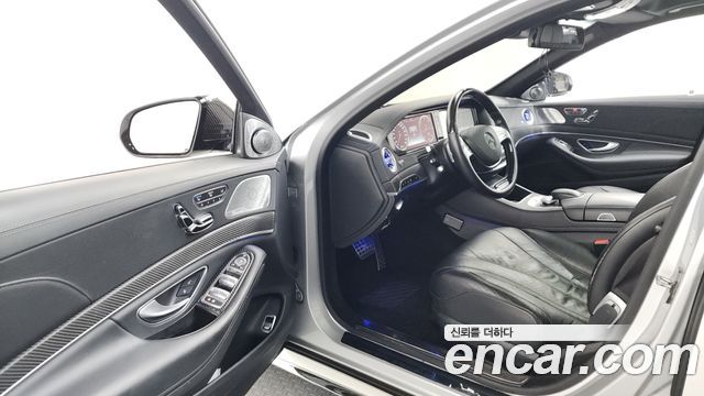 Mercedes-Benz S-Class 2016 — photo 10