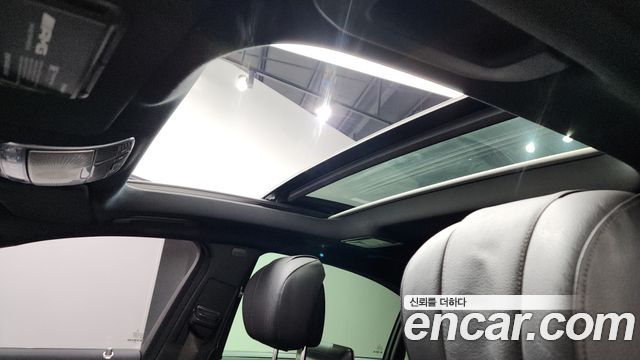 Mercedes-Benz S-Class 2016 — photo 19