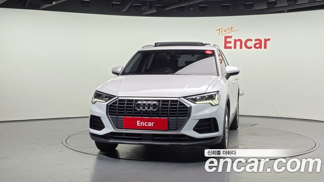 Audi Q3 2020 — photo 3