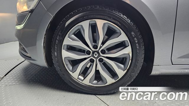 Renault Korea SM6 2017 — photo 5