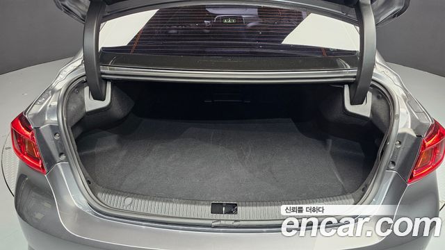 Renault Korea SM6 2017 — photo 20