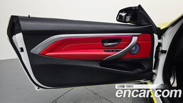 BMW 4-Series 2018 — photo 14