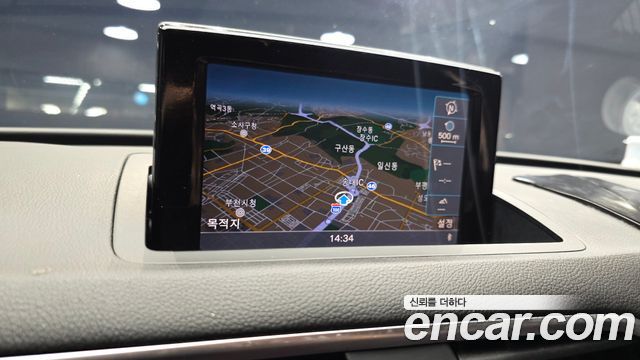 Audi Q3 2014 — photo 16