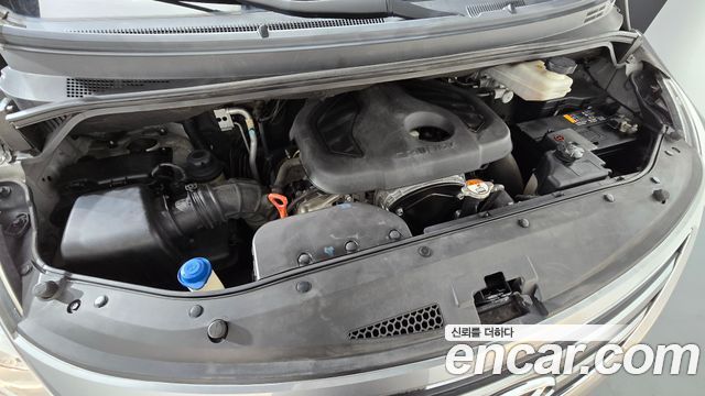 Hyundai Starex 2016 — photo 6