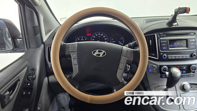 Hyundai Starex 2016 — photo 20