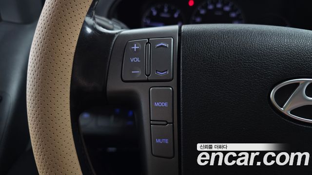 Hyundai Starex 2016 — photo 23