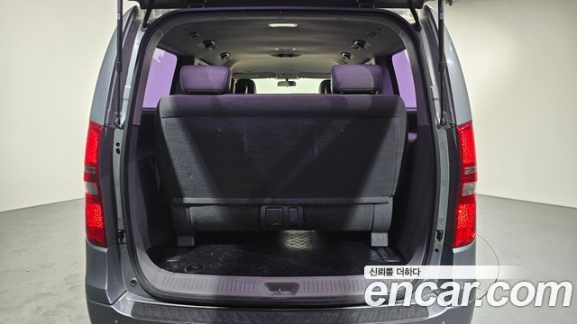 Hyundai Starex 2016 — photo 24
