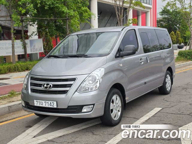 Hyundai Starex 2016 — photo 33