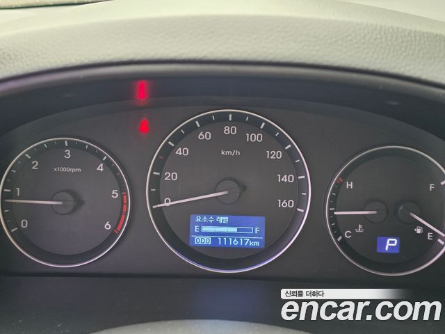 Hyundai Starex 2016 — photo 44