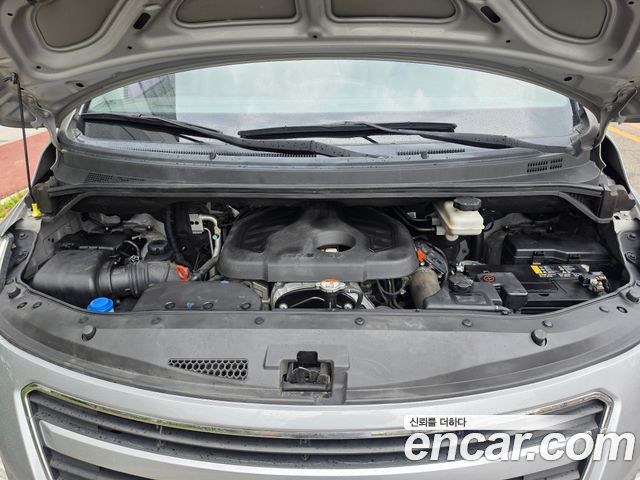 Hyundai Starex 2016 — photo 49