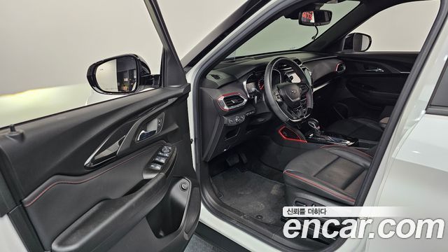 Chevrolet Korea Trailblazer 2023 — photo 13