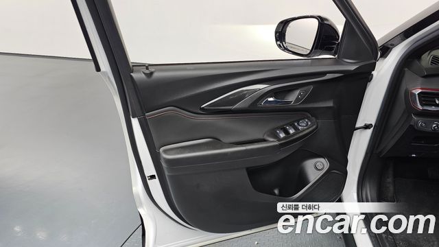 Chevrolet Korea Trailblazer 2023 — photo 14