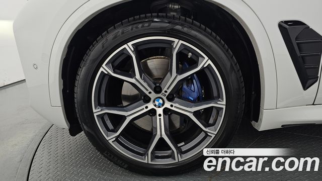 BMW X5 2025 — photo 5
