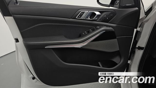 BMW X5 2025 — photo 14