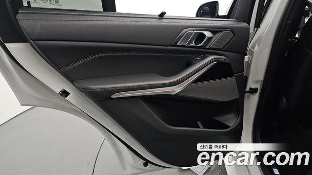 BMW X5 2025 — photo 15