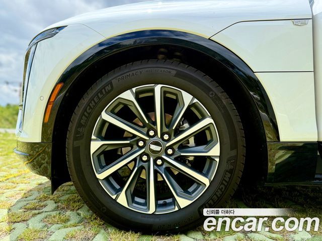 Cadillac Lyriq 2024 — photo 6