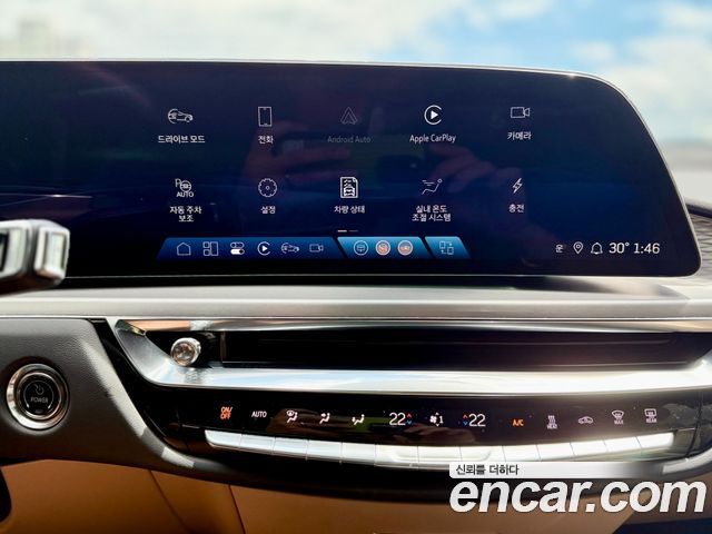 Cadillac Lyriq 2024 — photo 17