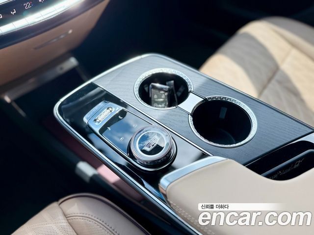 Cadillac Lyriq 2024 — photo 19