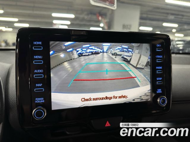 Toyota Yaris(Vitz) 2022 — photo 17
