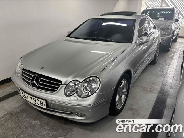 Mercedes-Benz CLK-Class 2004 — photo 2