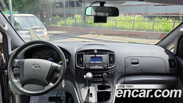 Hyundai Starex 2018 — photo 7