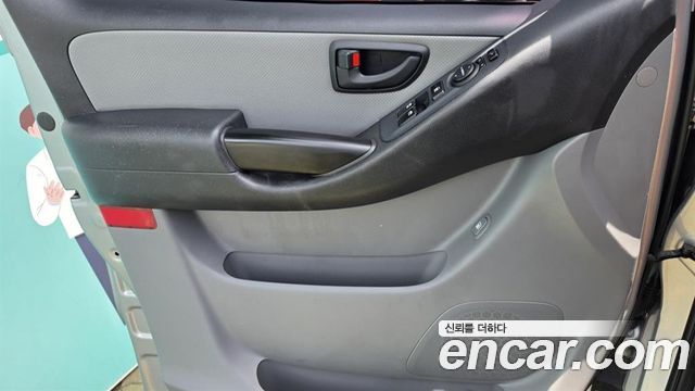 Hyundai Starex 2018 — photo 15