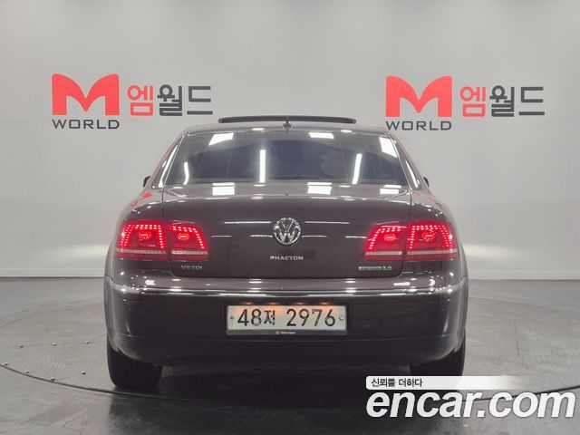Volkswagen Phaeton 2011 — photo 4