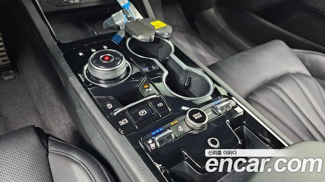 Kia K5 2025 — photo 12