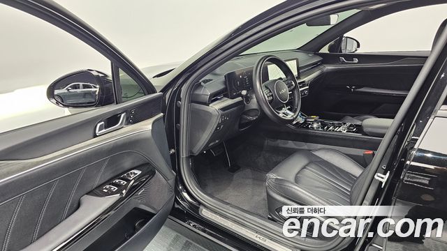 Kia K5 2025 — photo 13