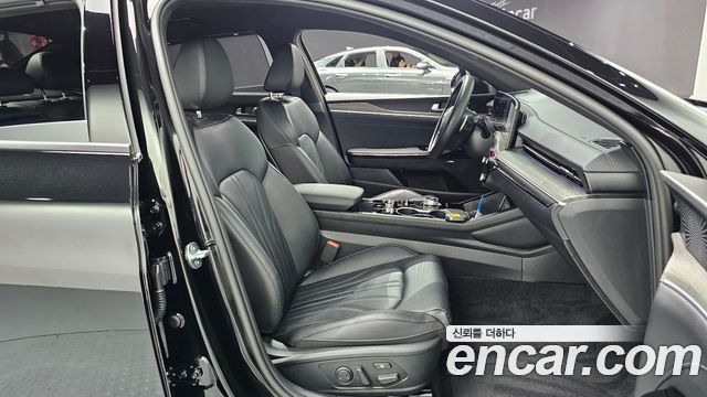 Kia K5 2025 — photo 18