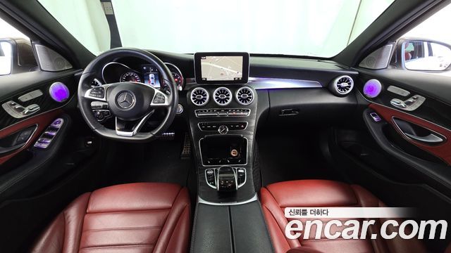 Mercedes-Benz C-Class 2018 — photo 10