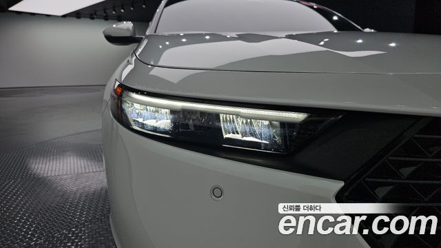 Honda Accord 2024 — photo 8