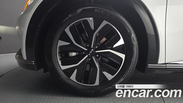 Kia EV6 2024 — photo 5