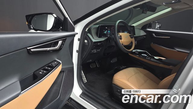 Kia EV6 2024 — photo 13