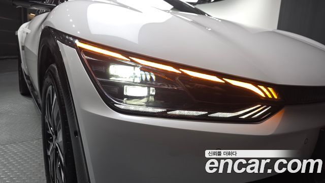 Kia EV6 2024 — photo 8
