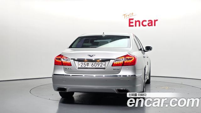 Hyundai Genesis 2013 — photo 4