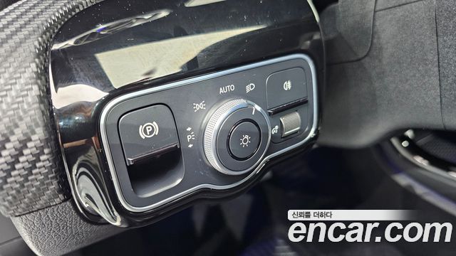 Mercedes-Benz A-Class 2020 — photo 20