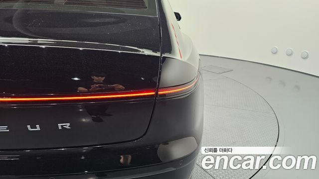 Hyundai Grandeur 2023 — photo 9