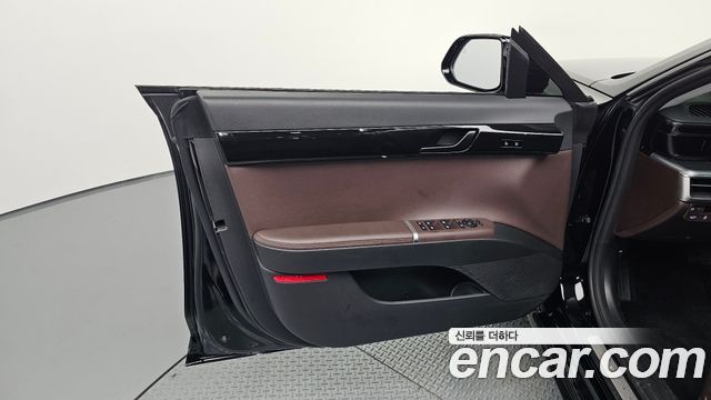Hyundai Grandeur 2023 — photo 14
