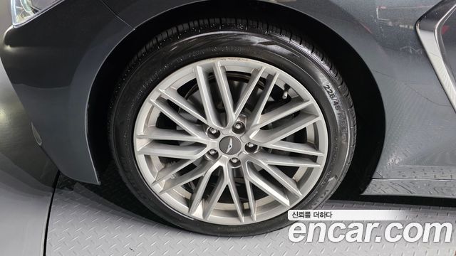 Genesis G70 2019 — photo 5