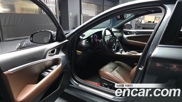 Genesis G70 2019 — photo 13